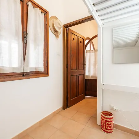 Casa Ai Mandorli By Interhome